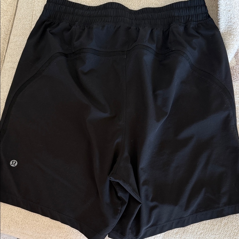 Lululemon black men’s shorts no liner 7” - Picture 2 of 3